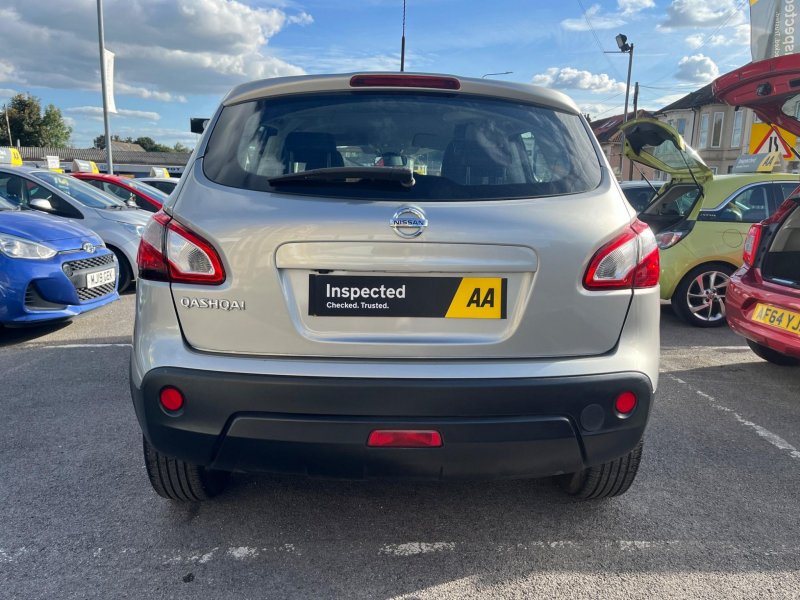 NISSAN QASHQAI