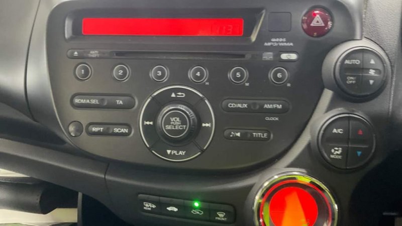 HONDA JAZZ