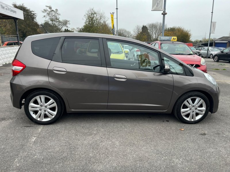 HONDA JAZZ
