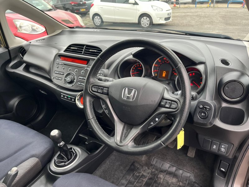 HONDA JAZZ
