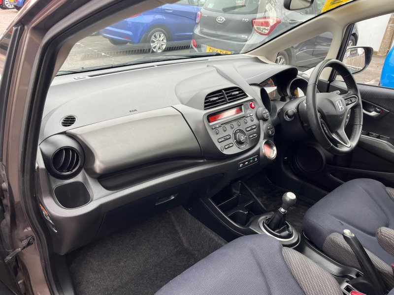 HONDA JAZZ