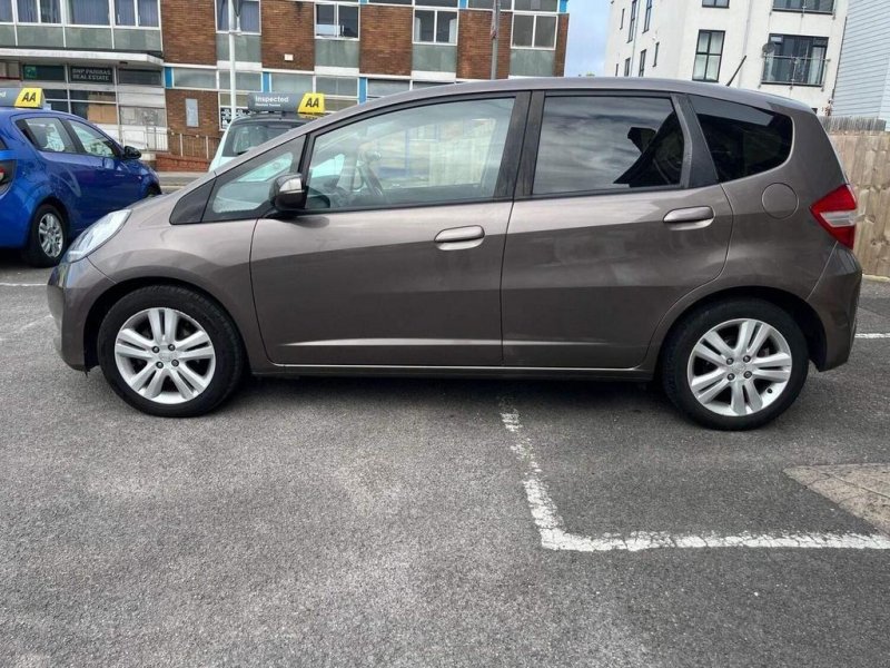 HONDA JAZZ
