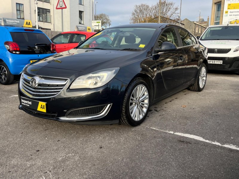 VAUXHALL INSIGNIA