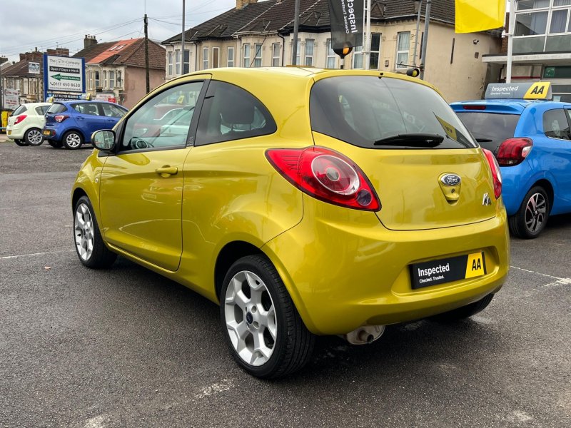 FORD KA