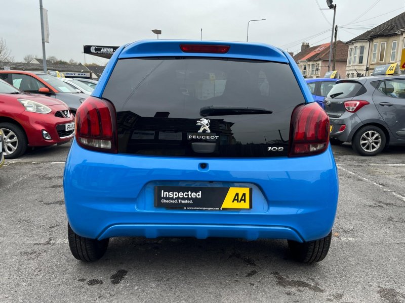 PEUGEOT 108