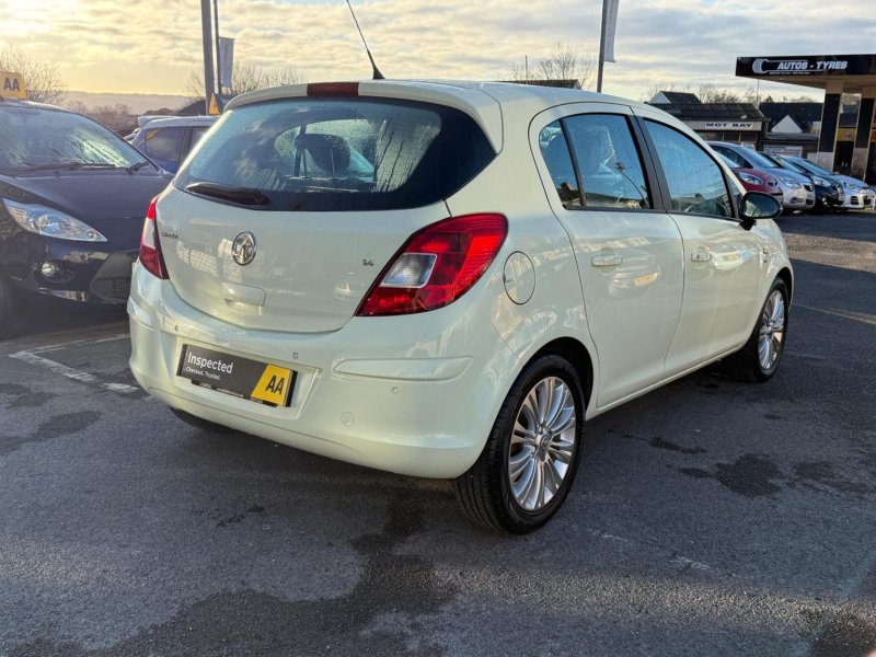 VAUXHALL CORSA