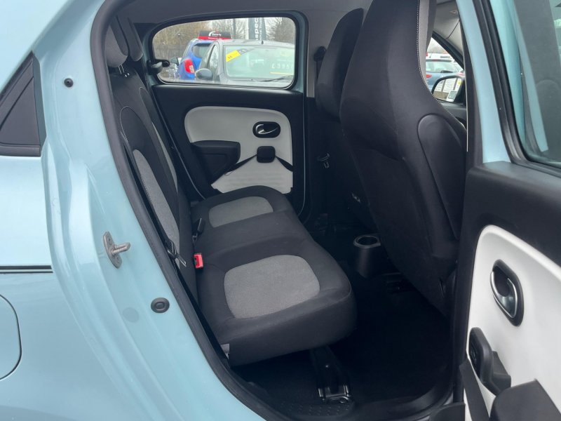 RENAULT TWINGO