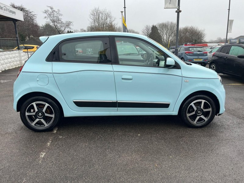 RENAULT TWINGO