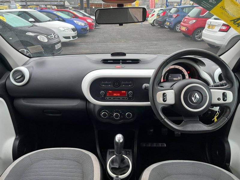 RENAULT TWINGO