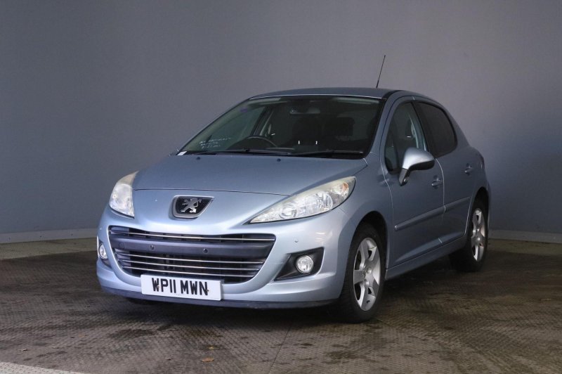 PEUGEOT 207
