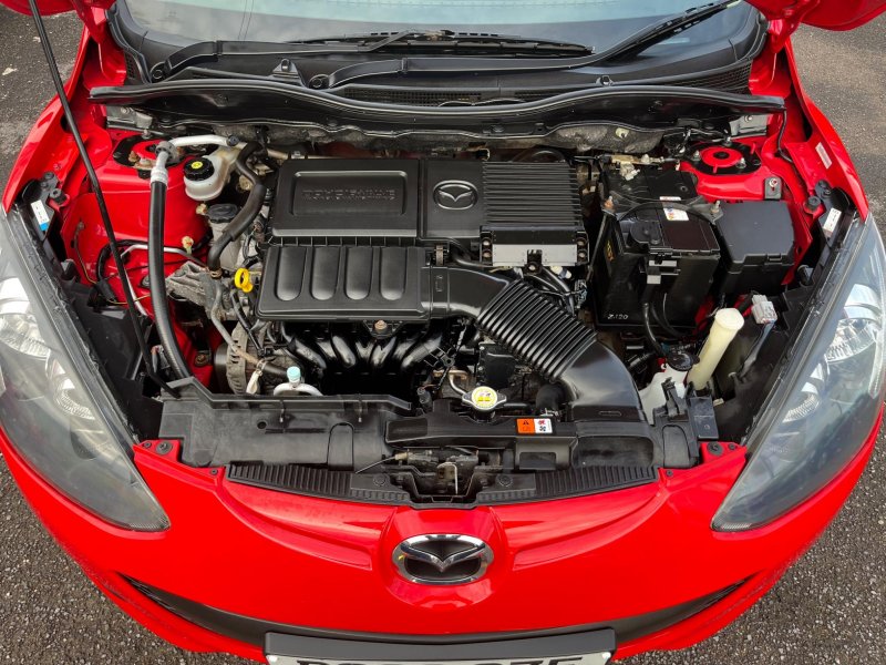 MAZDA MAZDA2