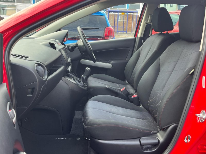 MAZDA MAZDA2
