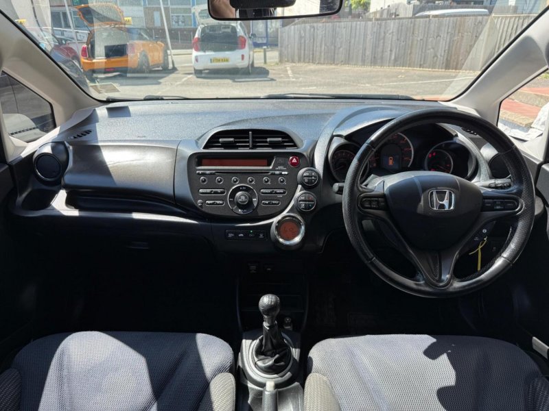 HONDA JAZZ