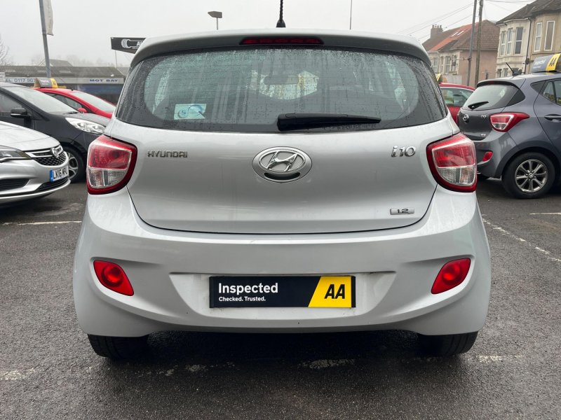 HYUNDAI I10