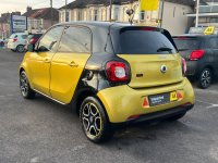 SMART FORFOUR