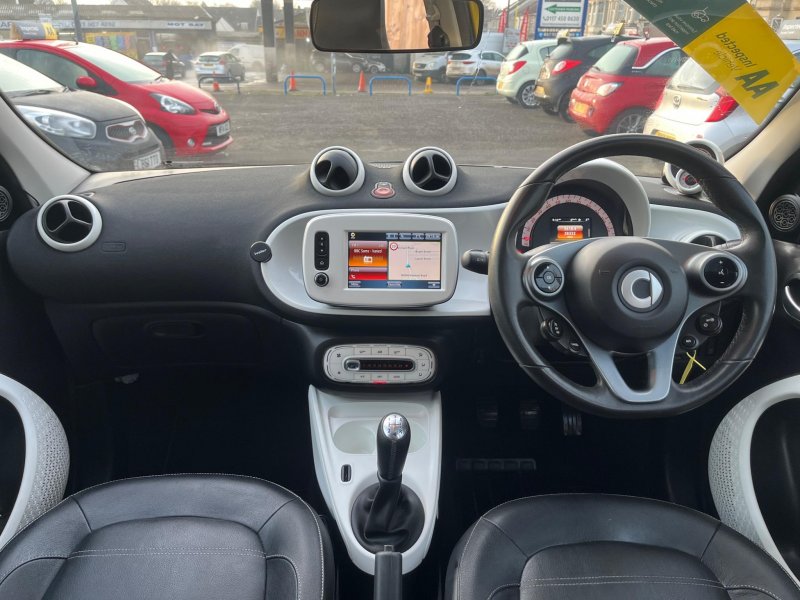 SMART FORFOUR