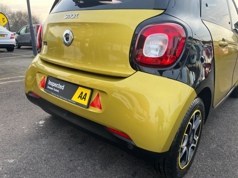 SMART FORFOUR