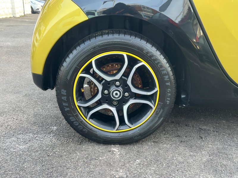 SMART FORFOUR
