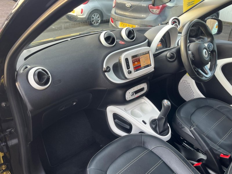 SMART FORFOUR