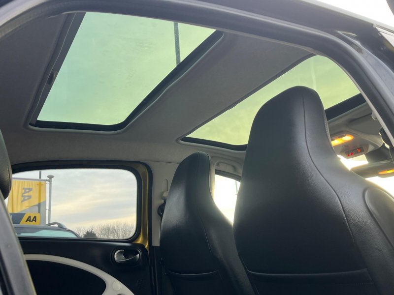 SMART FORFOUR