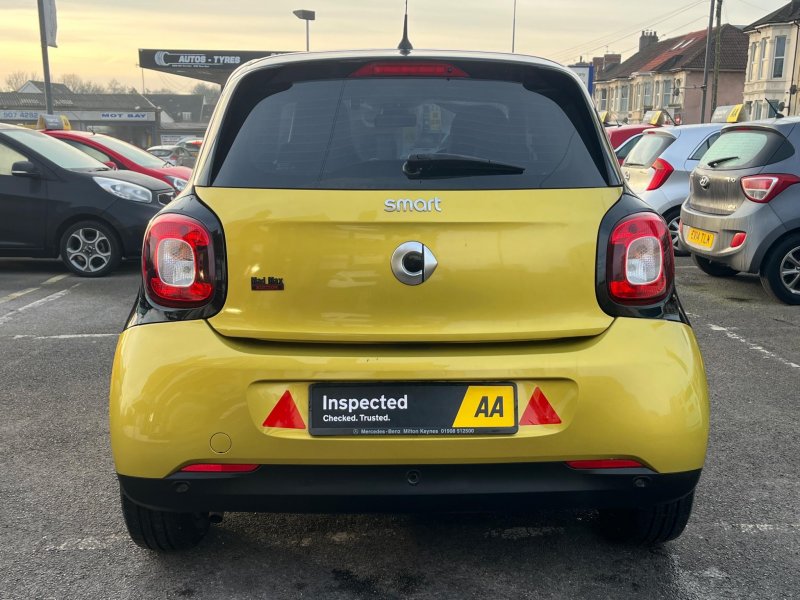 SMART FORFOUR