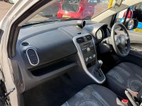 VAUXHALL AGILA