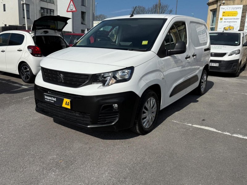PEUGEOT PARTNER