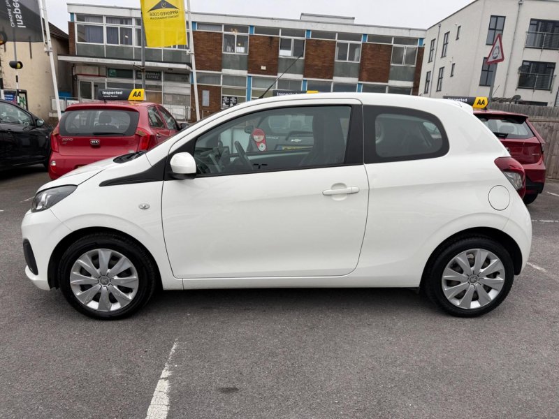 PEUGEOT 108