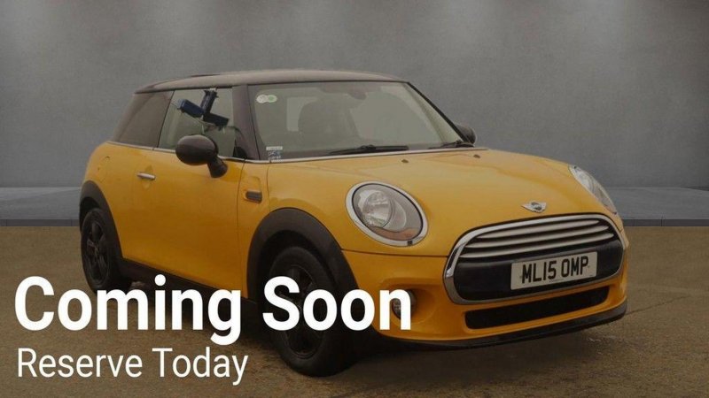 MINI HATCH