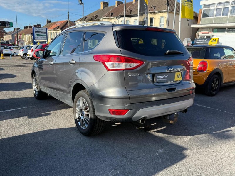 FORD KUGA