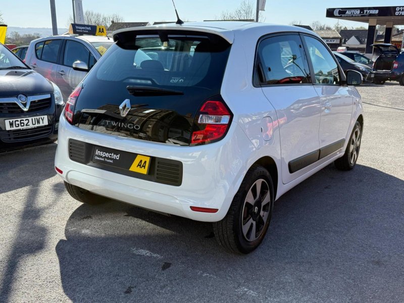 RENAULT TWINGO