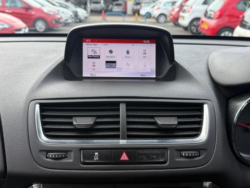 VAUXHALL MOKKA