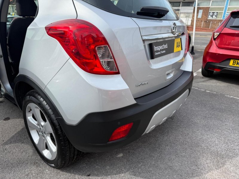 VAUXHALL MOKKA