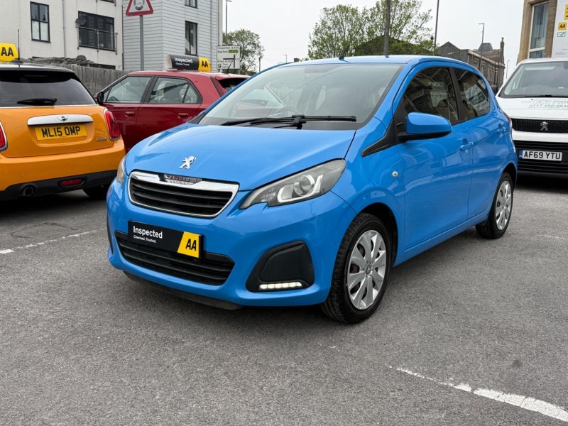 PEUGEOT 108