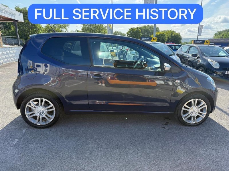 VOLKSWAGEN UP