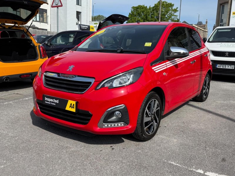 PEUGEOT 108