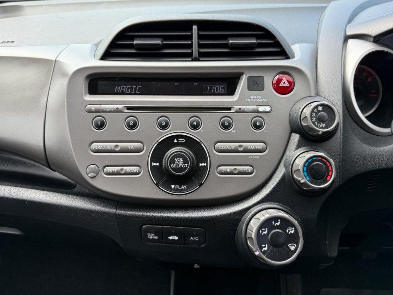 HONDA JAZZ