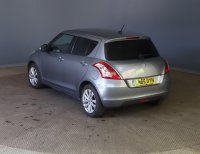 SUZUKI SWIFT