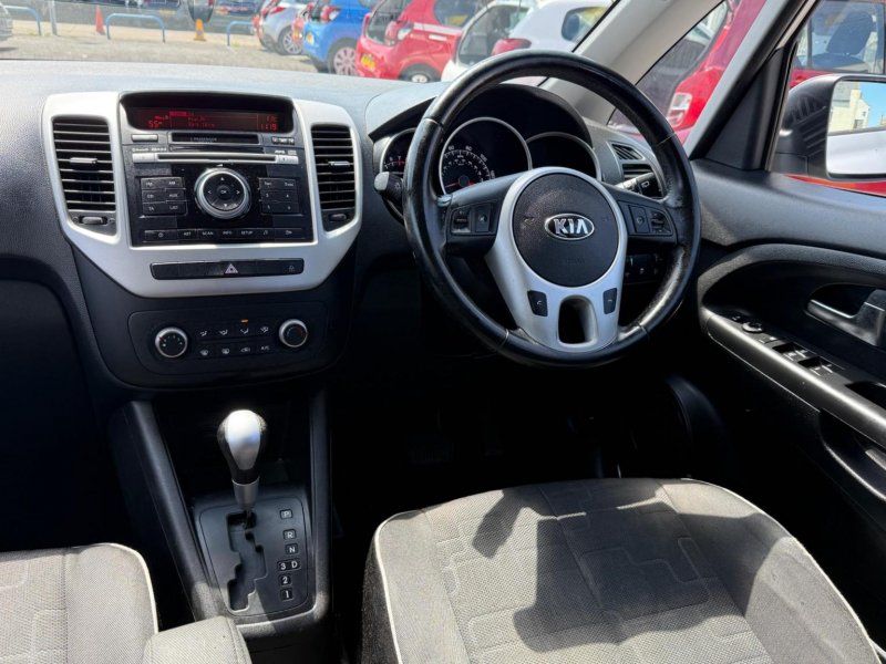 KIA VENGA