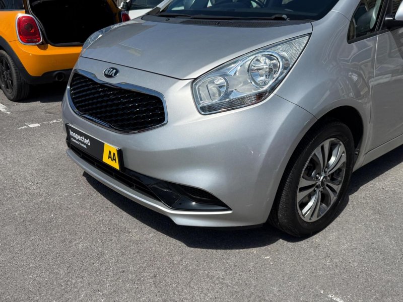KIA VENGA