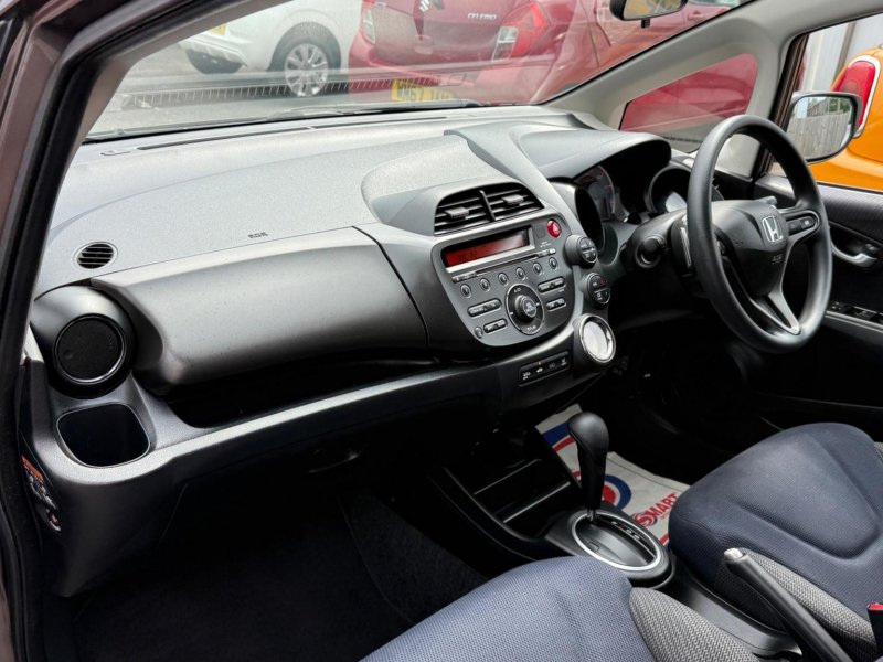 HONDA JAZZ