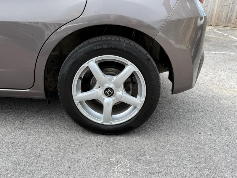 HONDA JAZZ