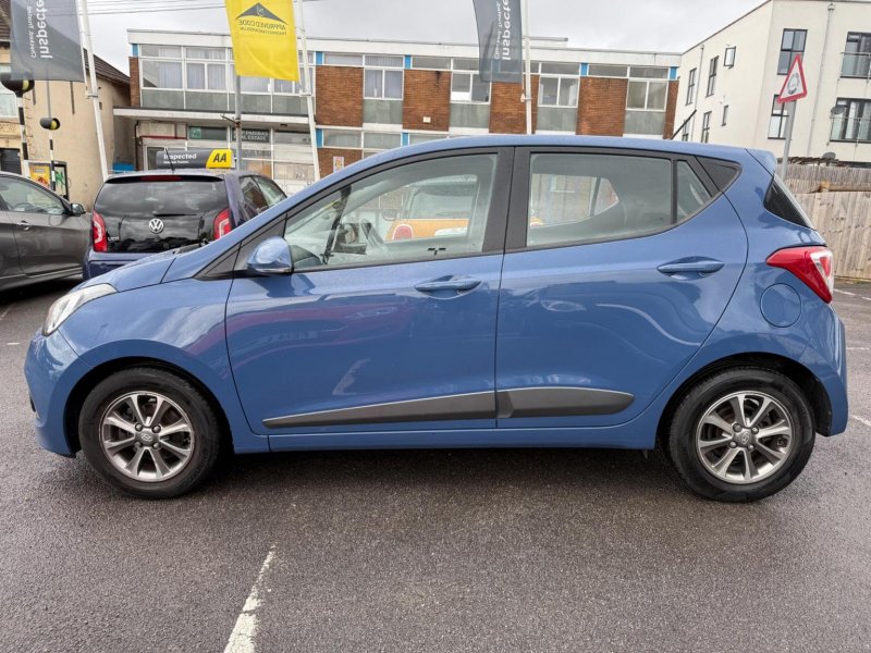 HYUNDAI I10