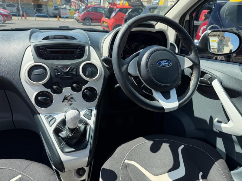 FORD KA