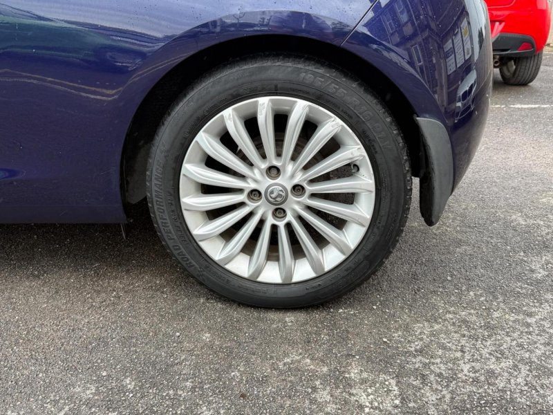 VAUXHALL ADAM